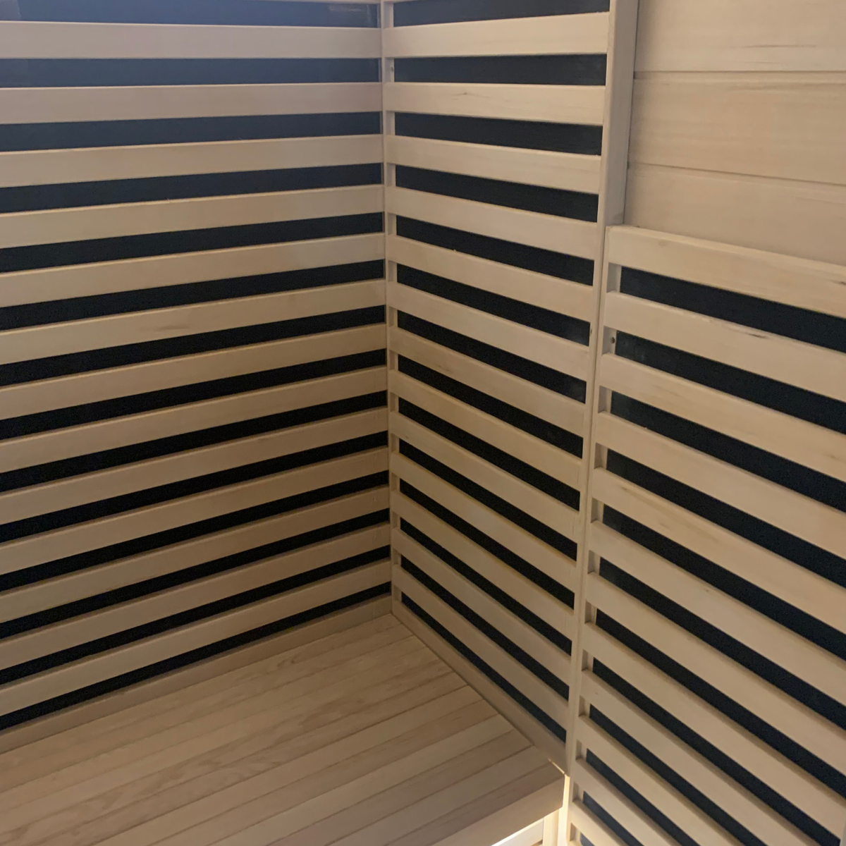 Blisspod Bergen 2-Person Full Spectrum Sauna
